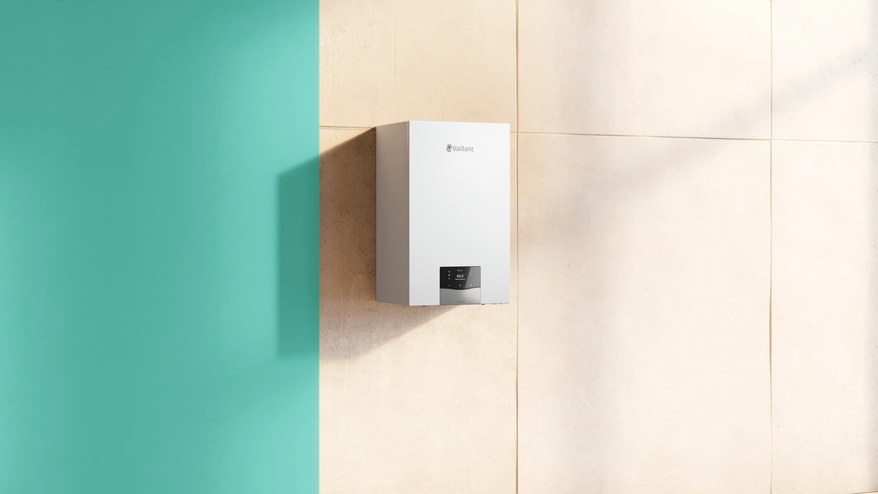 Gas-Brennwert Wandgerät ecoTEC auf Betonwand neben grünem Hintergrund